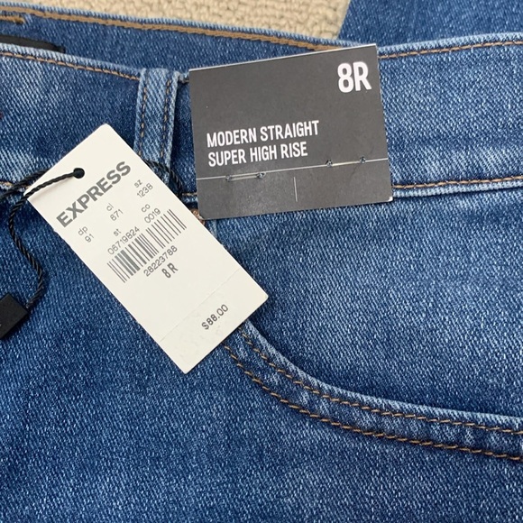 Express Super High Rise Modern Straight Jeans- 8- NWT - Picture 12 of 15